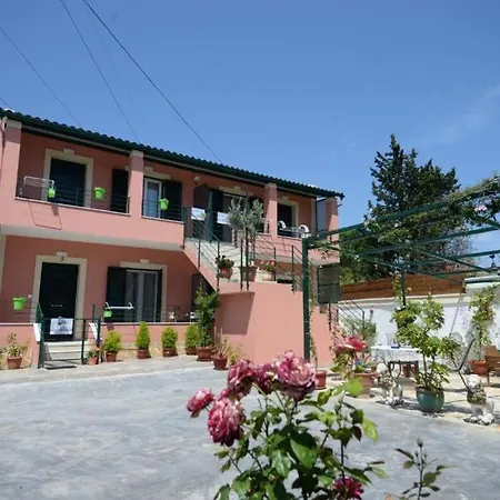 Filoxenia Apartments Corfu Lily דירה *